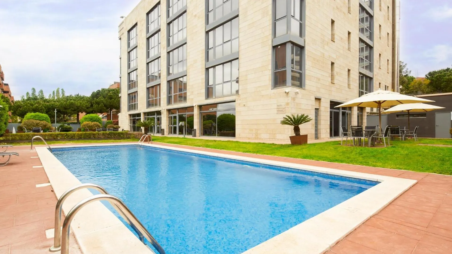 Sercotel Cornella Barcelona Корнелья де Лиобрегат Отель